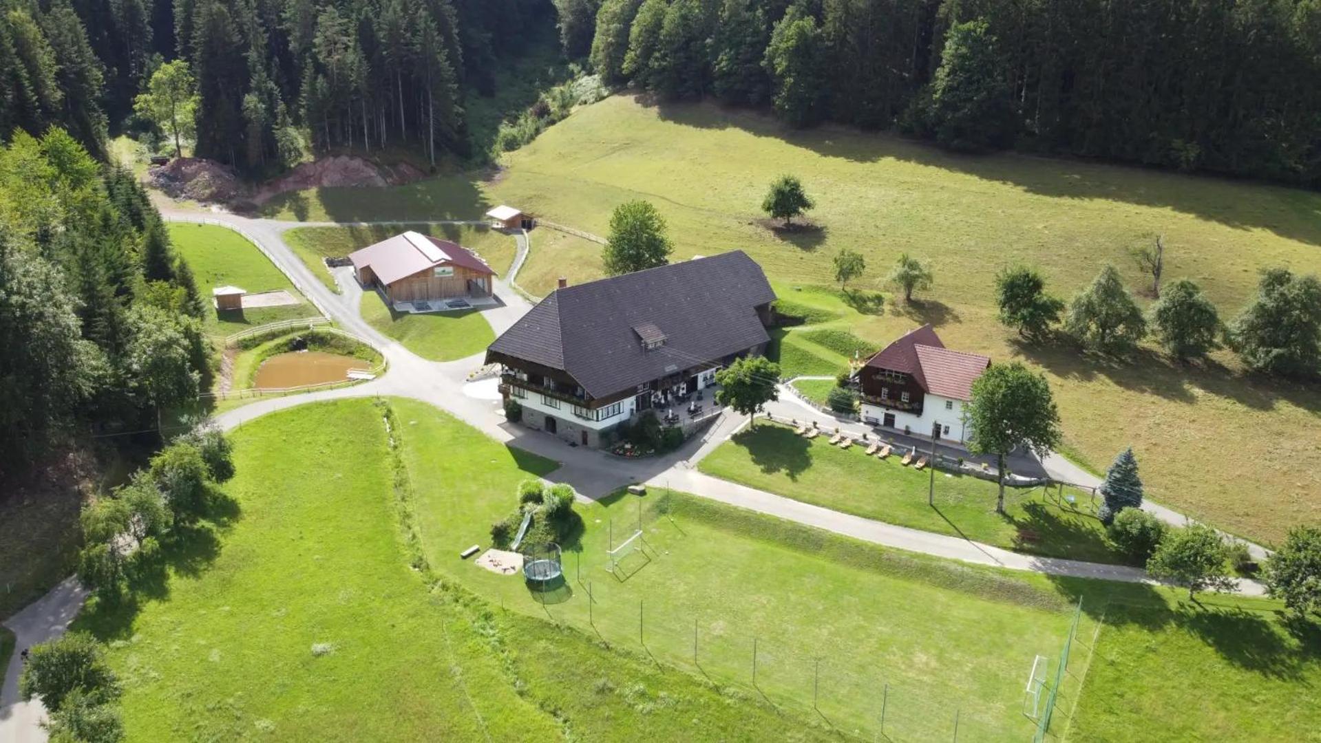 Blumbauernhof Villa กูทอัค ภายนอก รูปภาพ